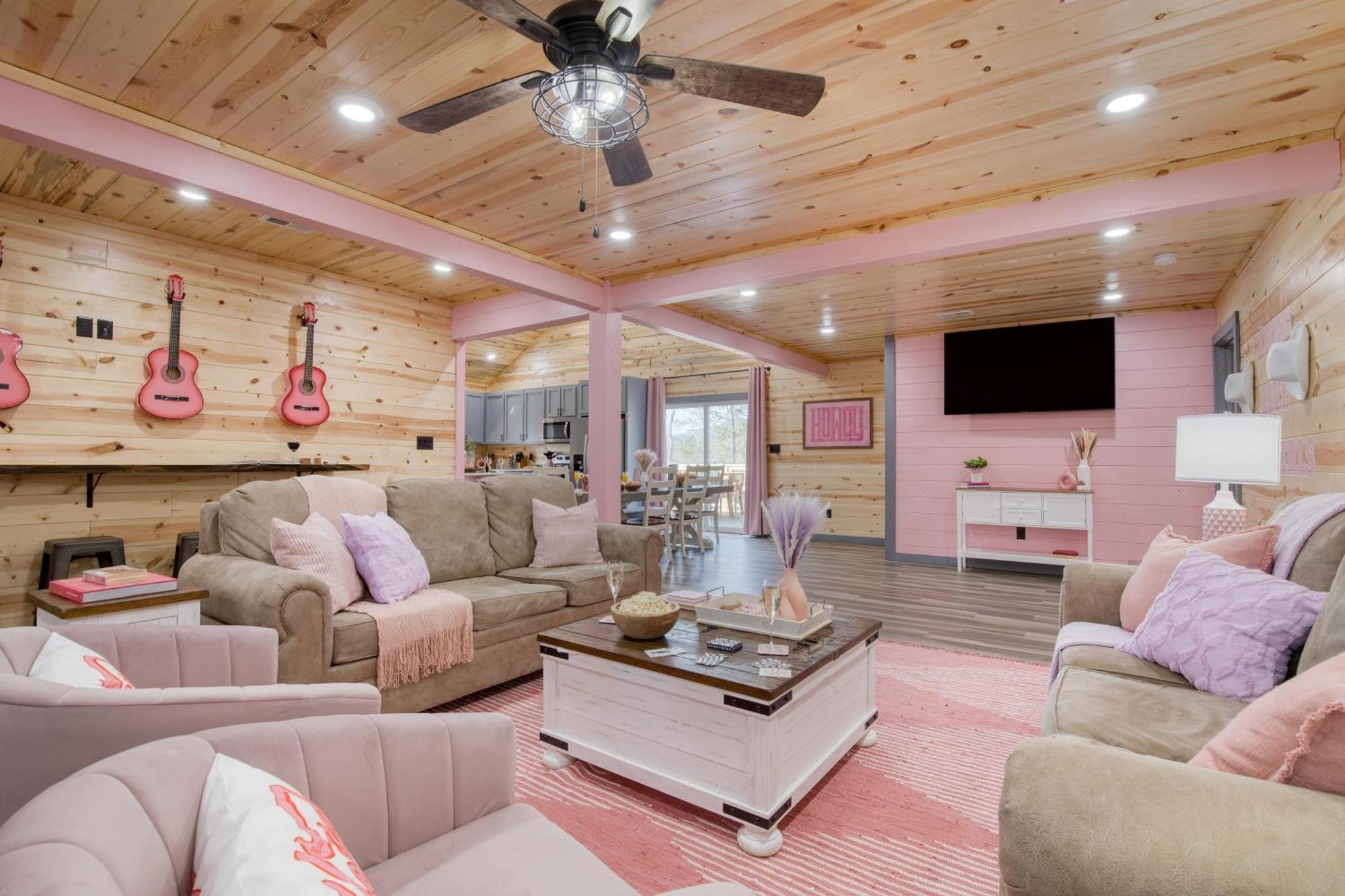 Pink Pines Avantstay Luxury Aesthetic Dream Home Indoor Pool Hot Tub 비둘기 포지 외부 사진