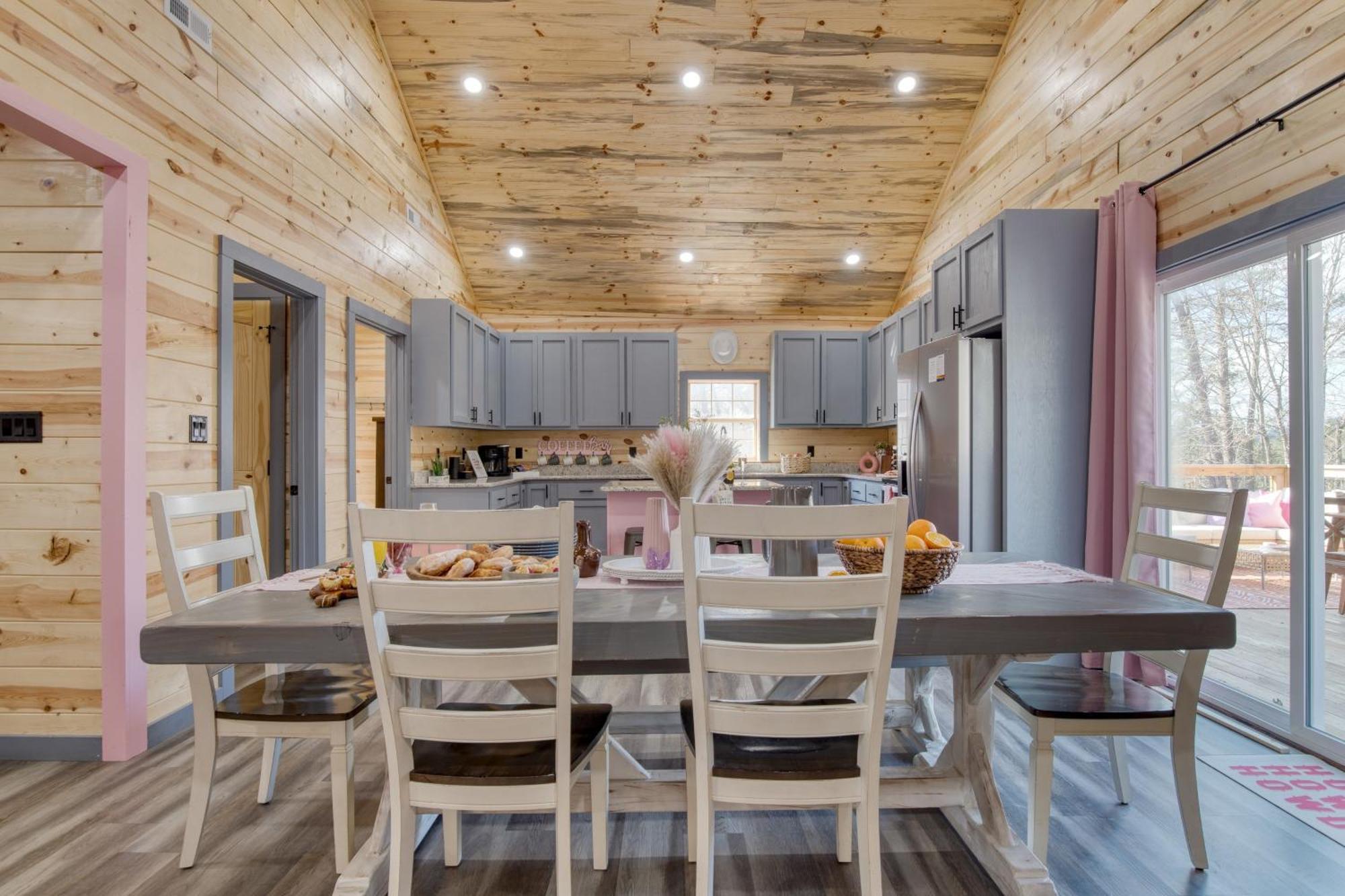 Pink Pines Avantstay Luxury Aesthetic Dream Home Indoor Pool Hot Tub 비둘기 포지 외부 사진