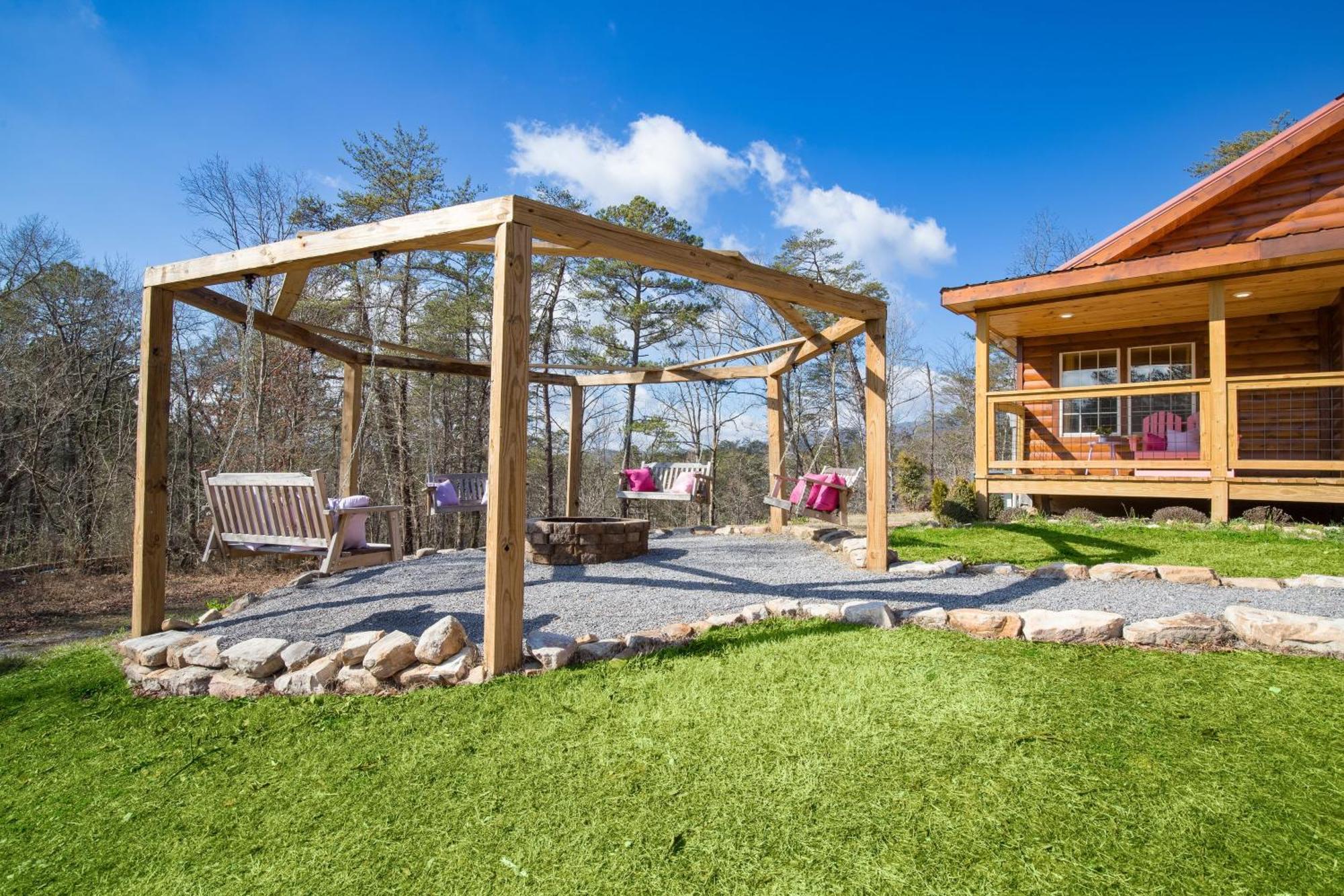 Pink Pines Avantstay Luxury Aesthetic Dream Home Indoor Pool Hot Tub 비둘기 포지 외부 사진
