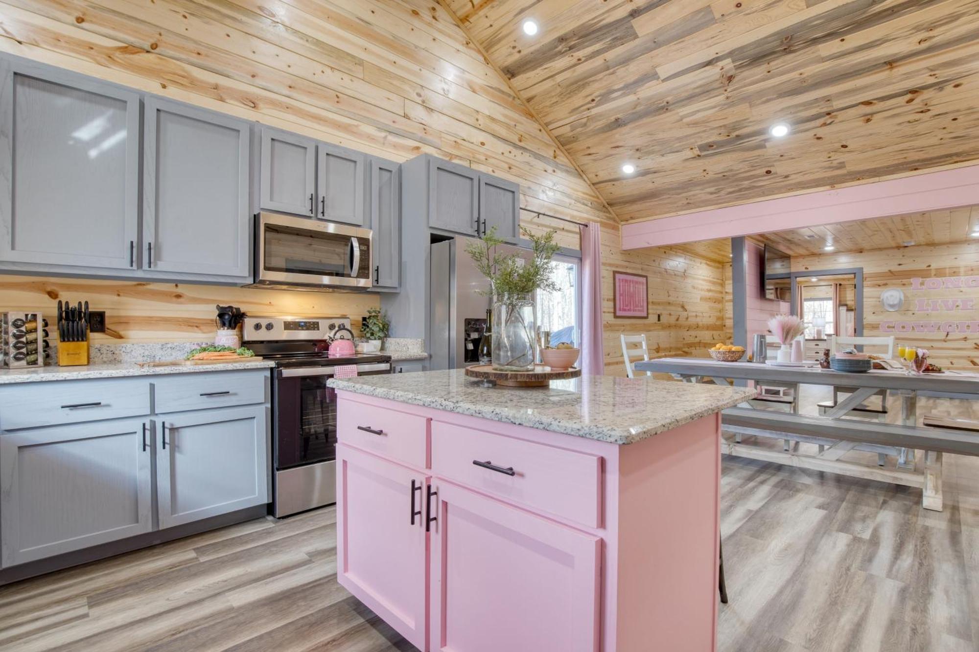 Pink Pines Avantstay Luxury Aesthetic Dream Home Indoor Pool Hot Tub 비둘기 포지 외부 사진