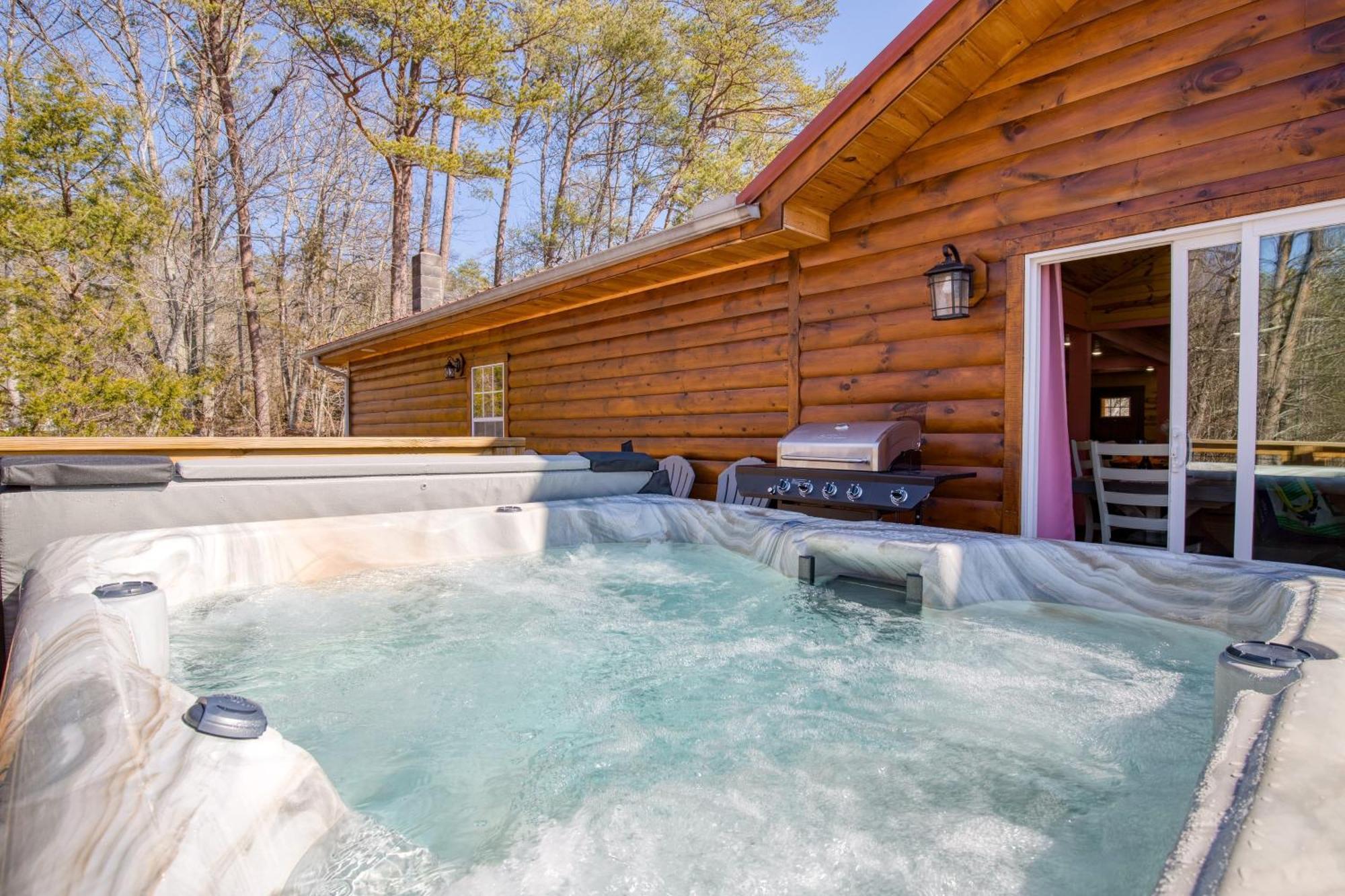 Pink Pines Avantstay Luxury Aesthetic Dream Home Indoor Pool Hot Tub 비둘기 포지 외부 사진
