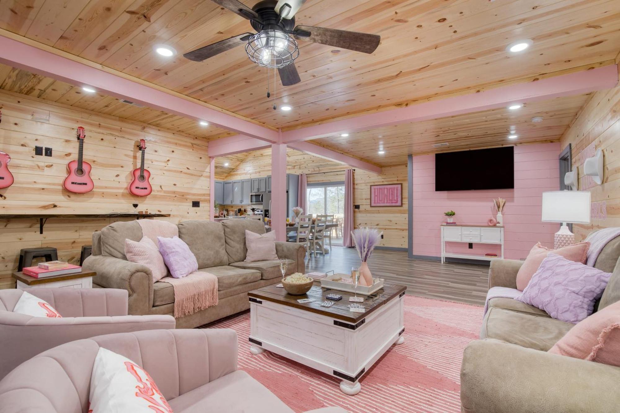 Pink Pines Avantstay Luxury Aesthetic Dream Home Indoor Pool Hot Tub 비둘기 포지 외부 사진